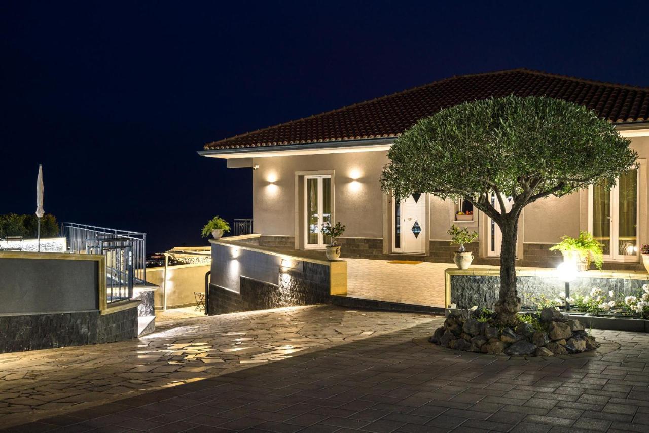 Affittacamere Villa Antonio Aci Castello Exteriér fotografie