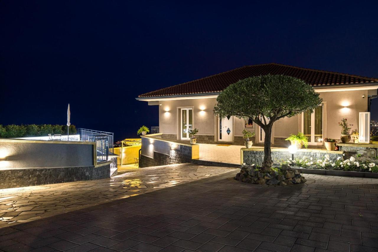Affittacamere Villa Antonio Aci Castello Exteriér fotografie
